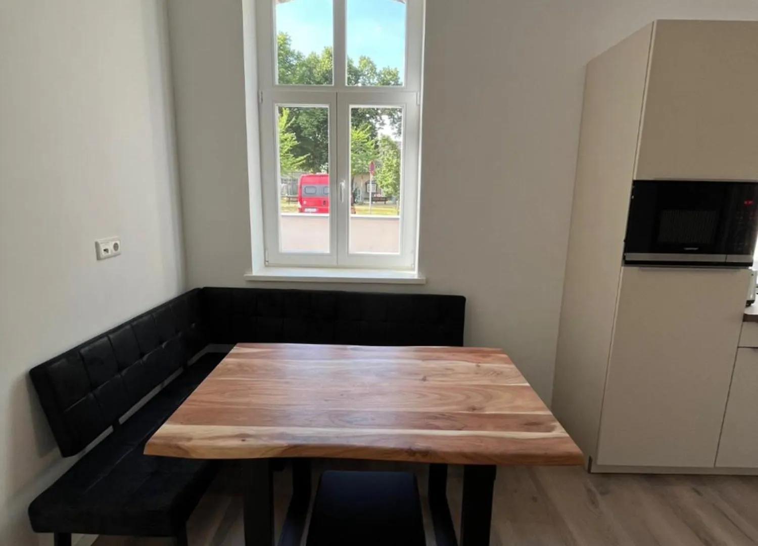 Apartment Remise 23A - 2Schlafzimmer Unterkunft Fuer 4-Koepfige Familie Schoenefeld