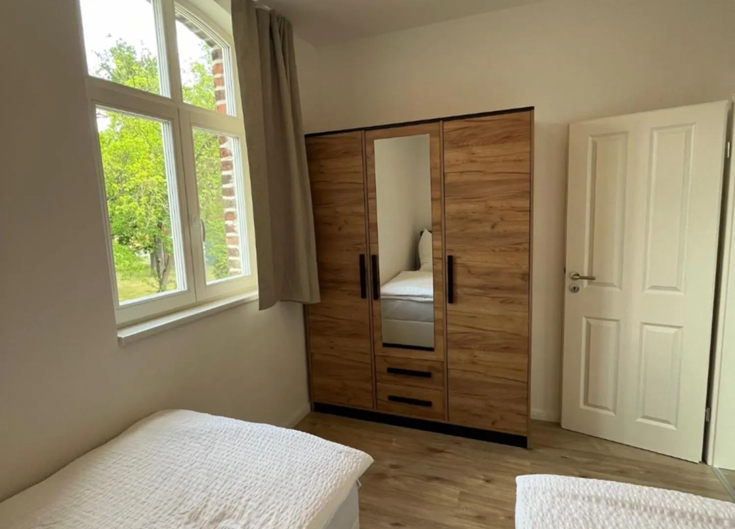 Remise 23A - 2Schlafzimmer Unterkunft Fuer 4-Koepfige Familie Schoenefeld Germany